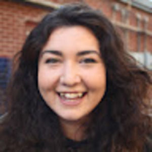 Meet your Posher, Chloe